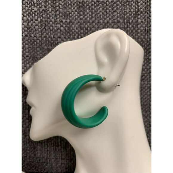 Textured Colored Hoops - Picture 2 of 4